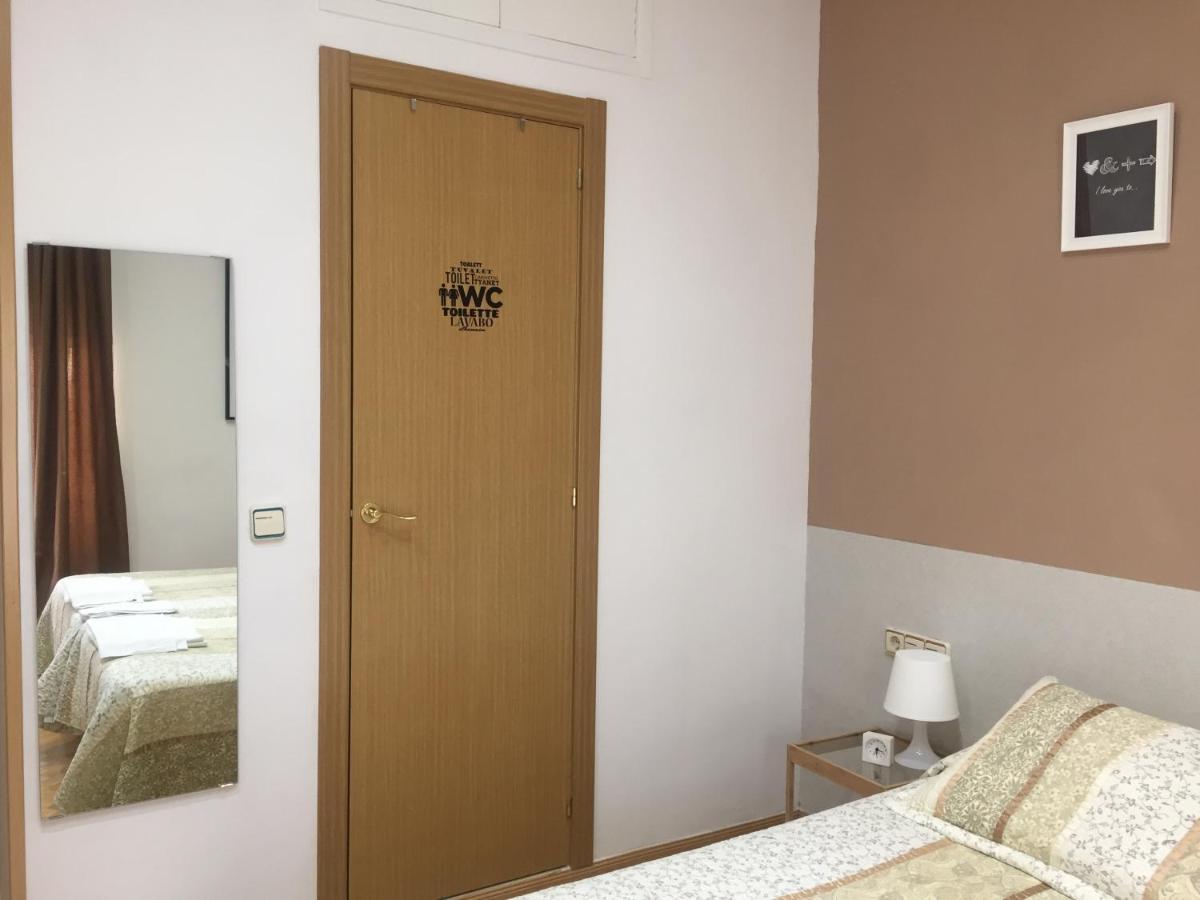 Alojamiento Jaen Madrid Exterior foto