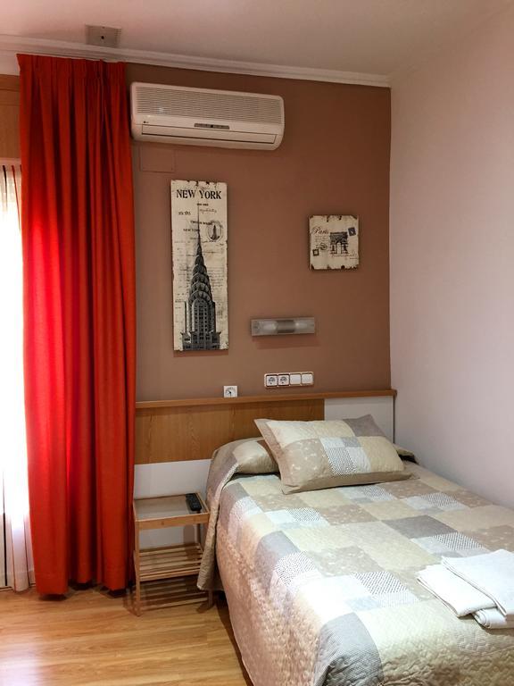Alojamiento Jaen Madrid Exterior foto