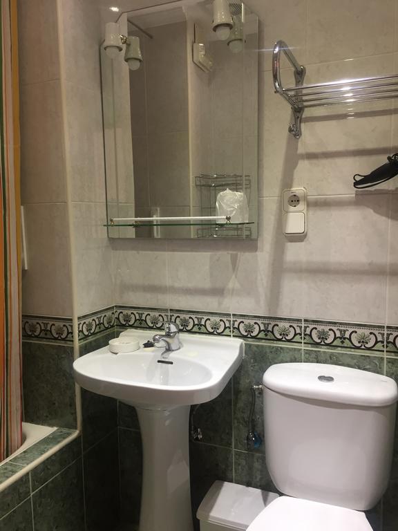 Alojamiento Jaen Madrid Exterior foto