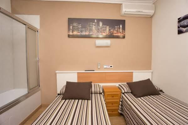 Alojamiento Jaen Madrid Exterior foto